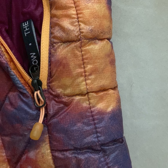 HP! The North Face XS Like New Thermoball Winter Jacket Multicolored Beautiful - Picture 4 of 12